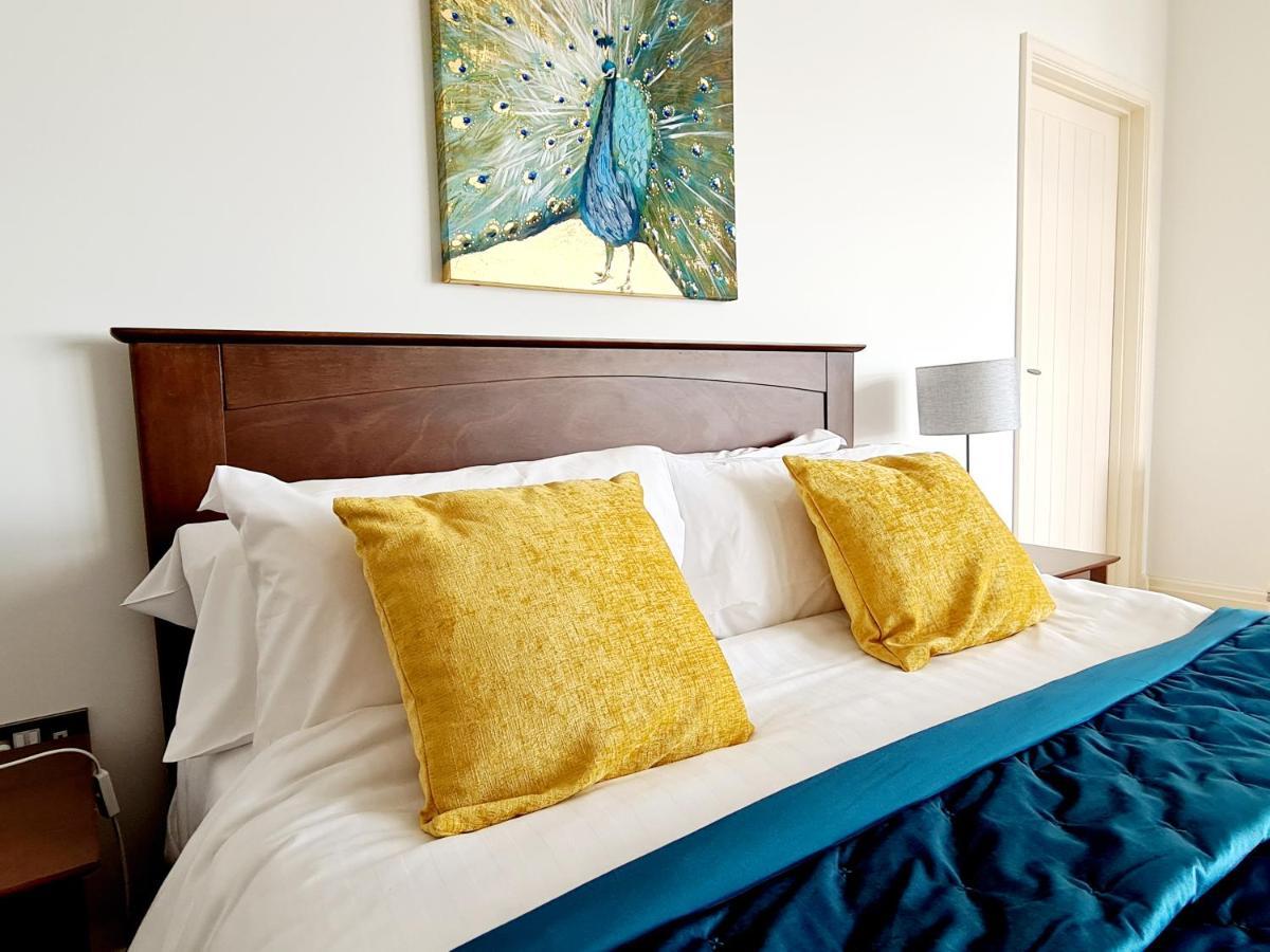 Seas The Day - Beachfront Apartment - Sleeps 4 Ramsgate Exterior foto